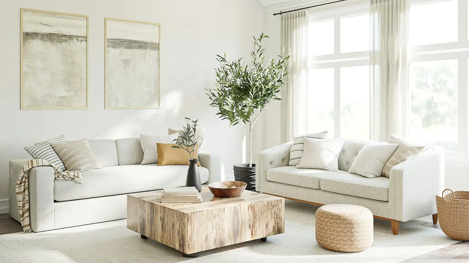 Brightly lit, beige colored living room in Kirkland, TX.